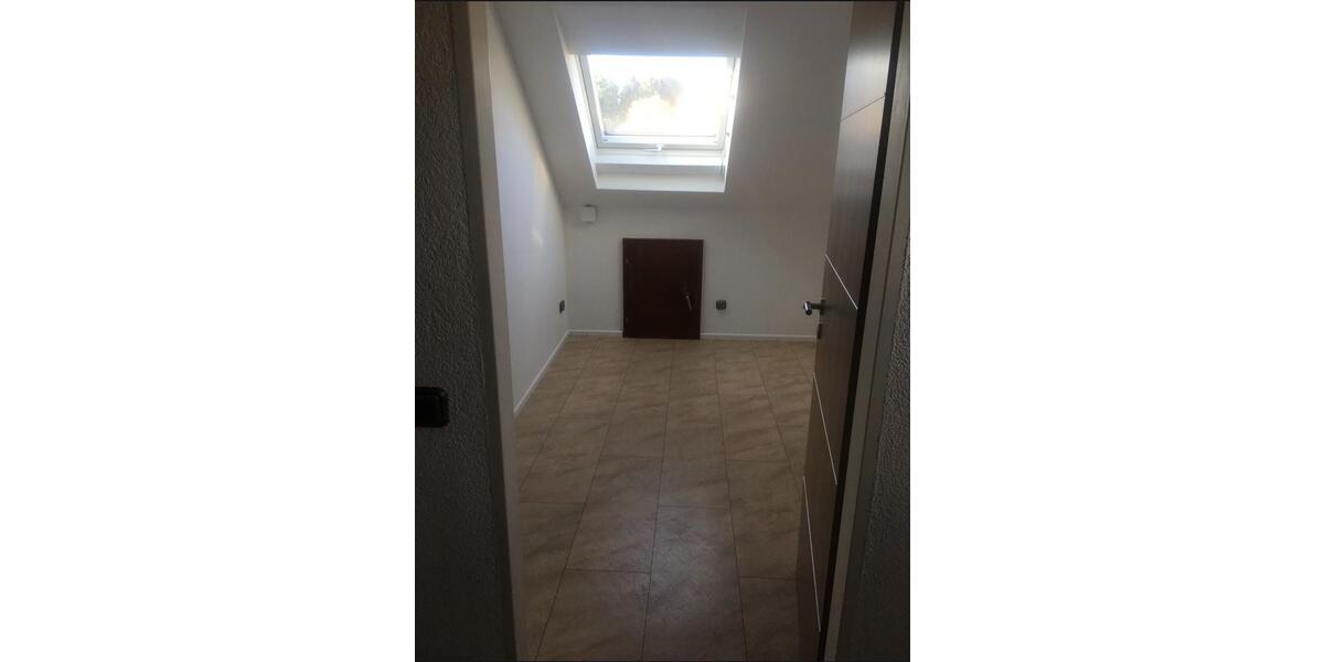 Dachgeschoßwohnung Murg - 2.5 Zimmer, 1.050&euro; | Angebot:23149081