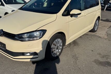 VW Touran 380.000 km 4.400 € hamburg 20537