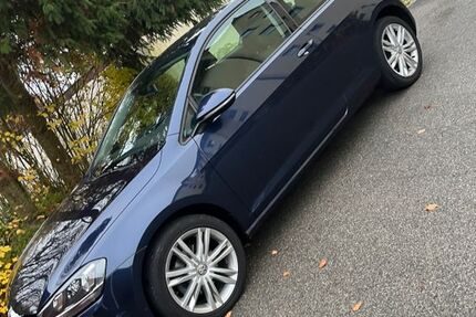 VW Golf 82.000 km 13.700 &euro; Neustadt 96465