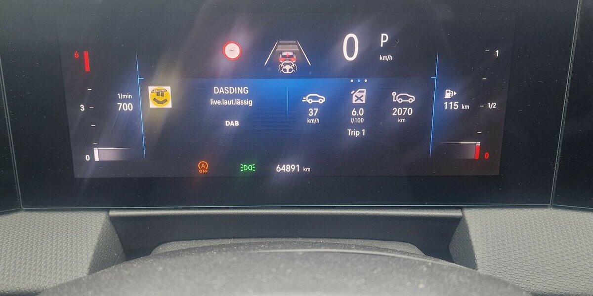 Opel Astra 1.5DGS Line Klimaautomatik Automatik 64.000 km 21.998 &euro; Landau 76829