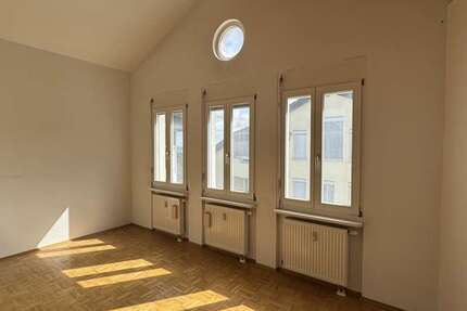 Wohnung zum Kaufen in Pforzheim 219.000 € 60.68 m² 3 zimmer