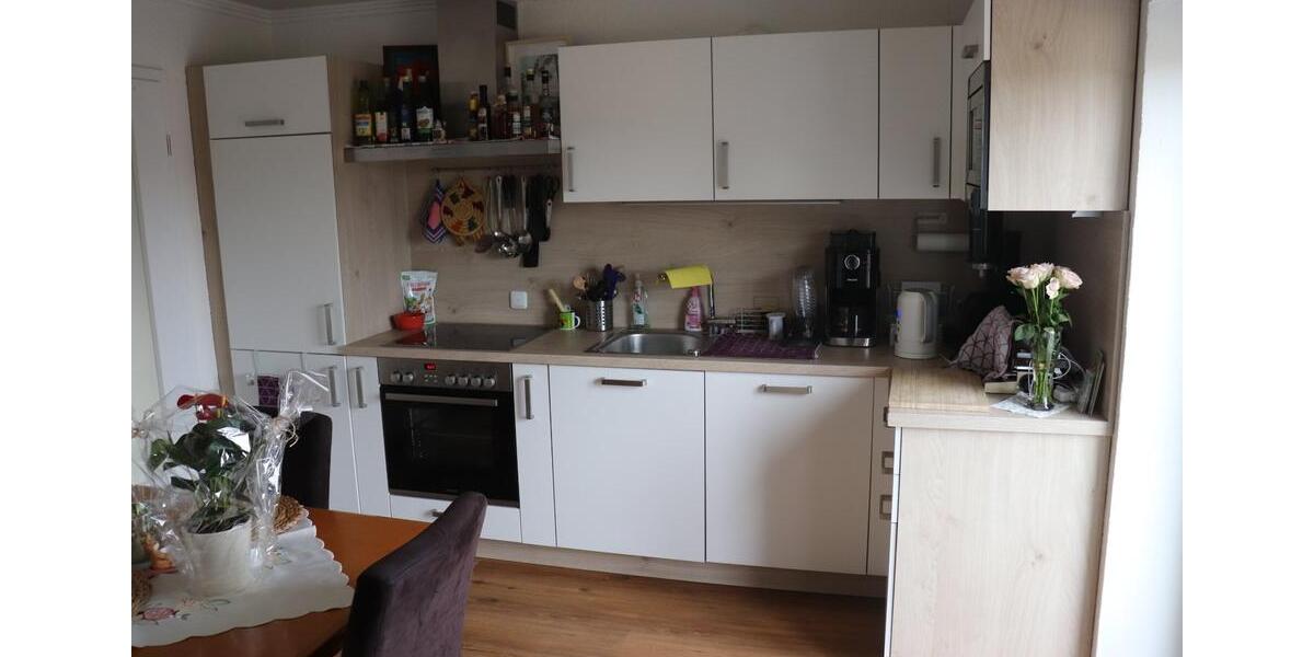 Dachgeschoßwohnung Teublitz - 3 Zimmer, 109 m&sup2;, 820&euro; | Angebot:26004649