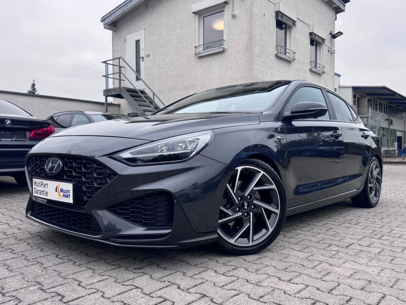 Hyundai i30 49.700 km 18.999 € Göppingen 73037