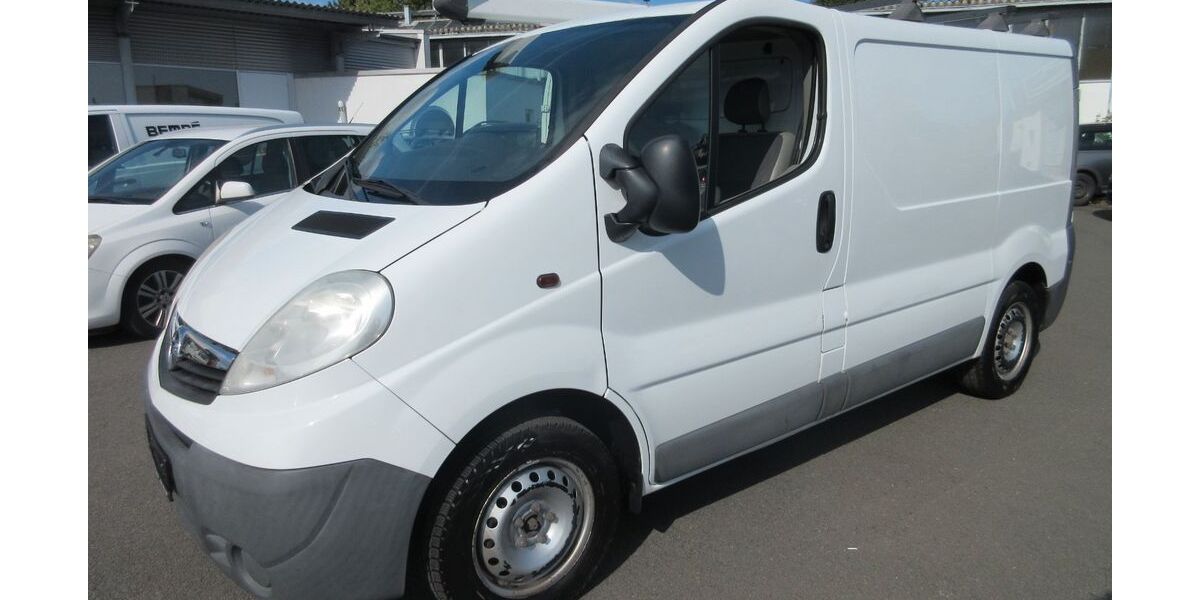 Opel Vivaro 136.000 km 8.995 &euro; Tauberbischofsheim 97941