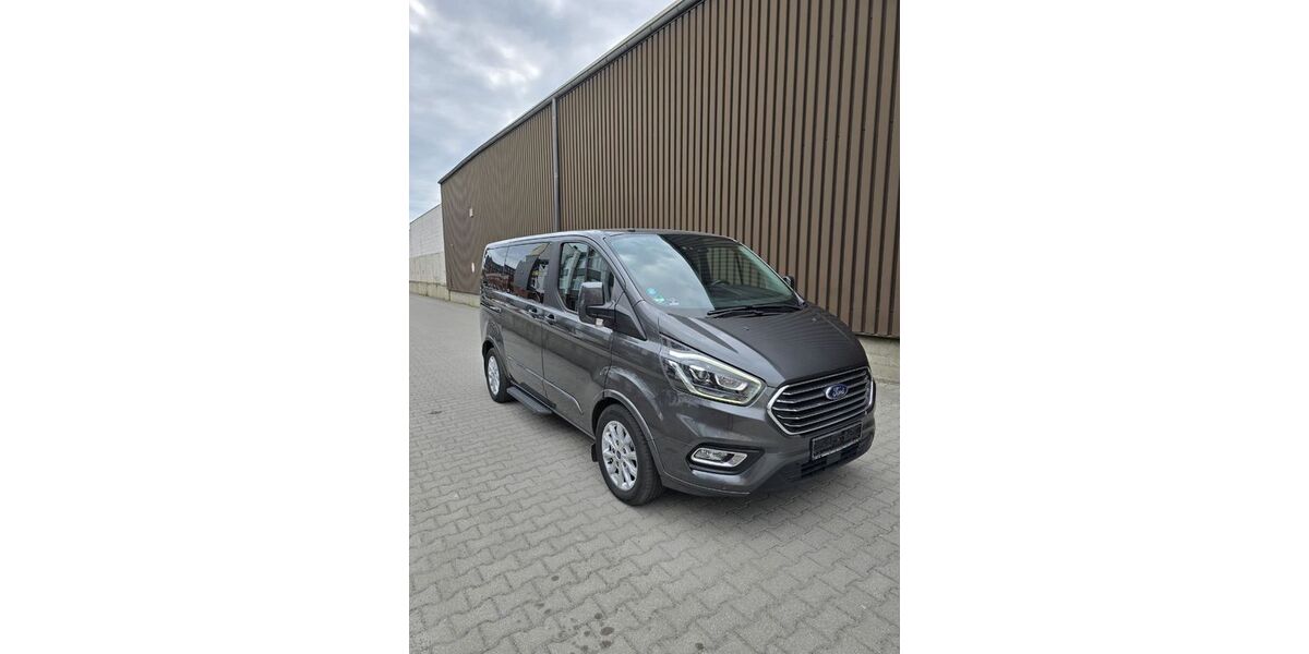Ford Tourneo Custom 156.000 km 21.900 &euro; Berlin 12099