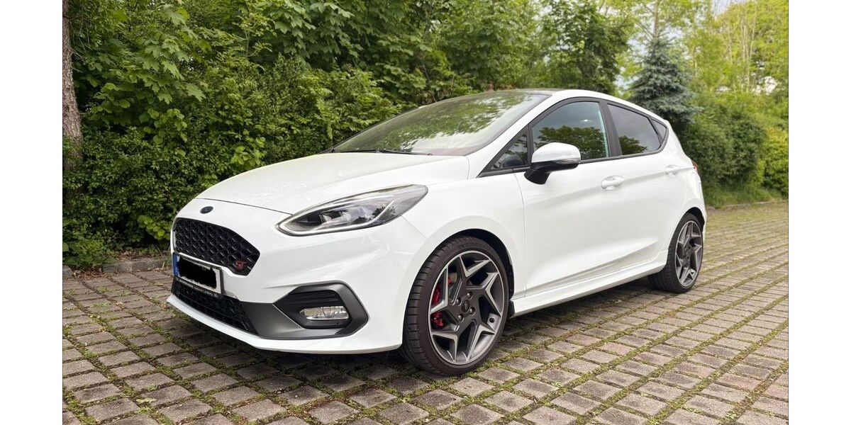 Ford Fiesta 58.500 km 16.990 &euro; Peißenberg 82380