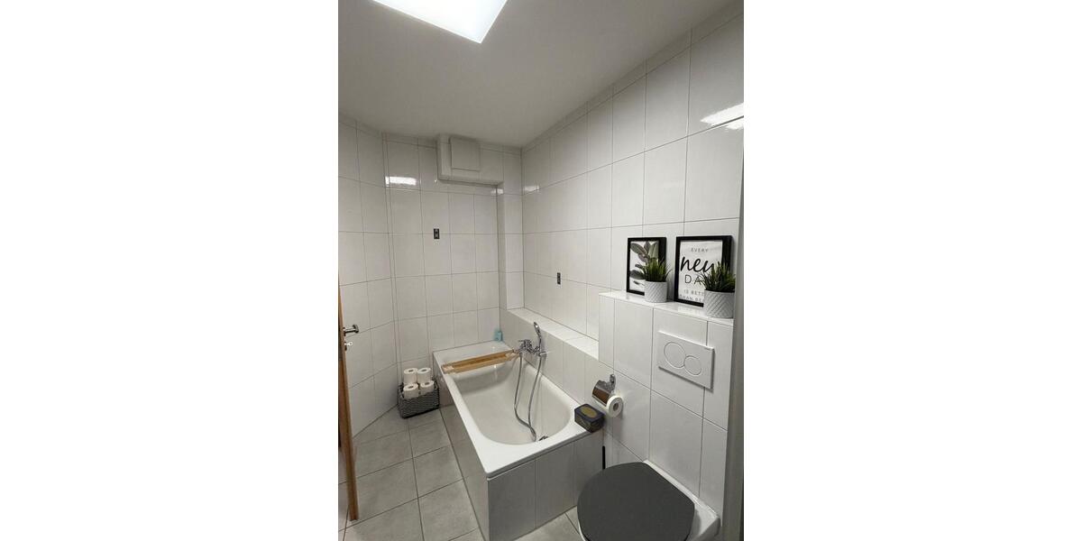 Etagenwohnung Wickede (Ruhr) - 2 Zimmer, 67 m&sup2;, 835&euro; | Angebot:26660556