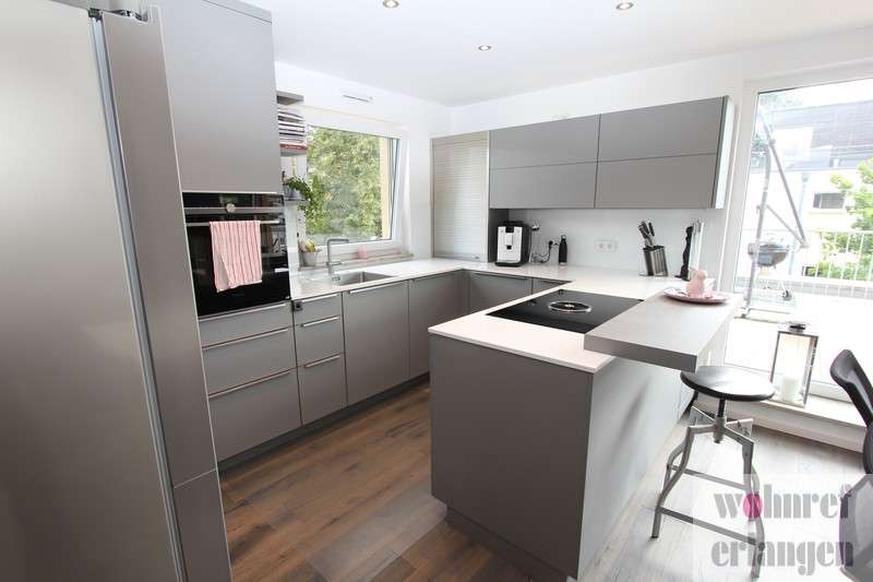 Wohnung zum Mieten in Erlangen 1.950 € 127 m²