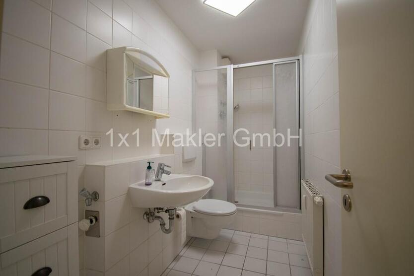 Gemütliche 1-Raum-Wohnung mit Terrasse in Schwerin zimmer