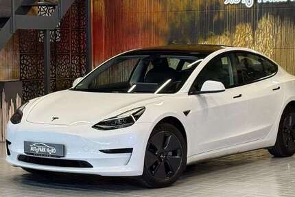 Tesla Model 3 50.500 km 27.900 € München 81829