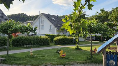 STARTEN SIE DIE BADESAISON IM EIGENEN GARTEN - Einfamilienhaus Grenzach-Wyhlen Wyhlen | Angebot:26852470