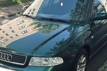 Audi A4 192.000 km 3.200 &euro; Lutherstadt Eisleben 06295