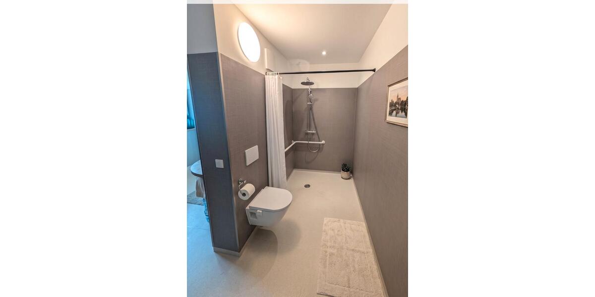 Etagenwohnung Beeskow - 4 Zimmer, 121 m&sup2;, 1.855&euro; | Angebot:26386823