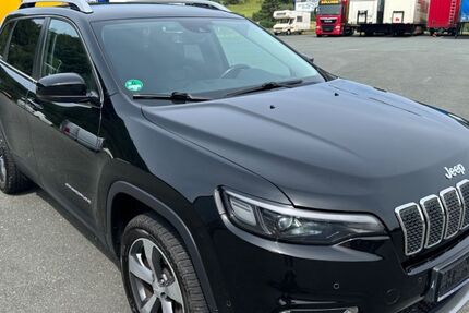 Jeep Cherokee 163.000 km 18.100 &euro; Rudolstadt 07407