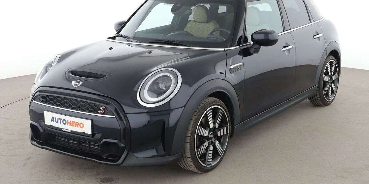 Mini Cooper S 24.258 km 27.260 &euro; Stuttgart 70195