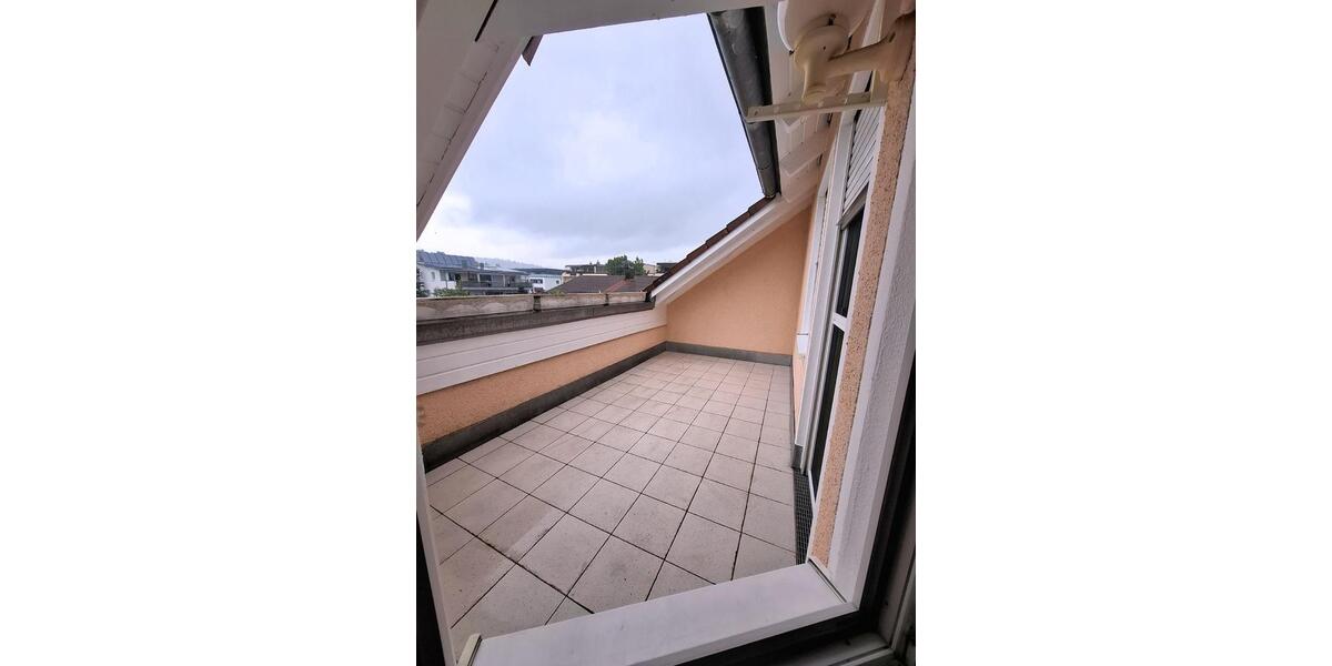Maisonettenwohnung Deggendorf - 2.5 Zimmer, 77 m&sup2;, 245.000&euro; | Angebot:26888075