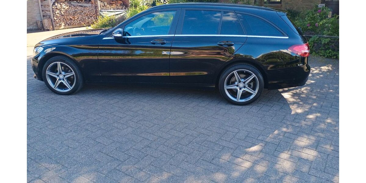 Mercedes-Benz C 220 301.000 km 9.499 &euro; Bovenau 24796