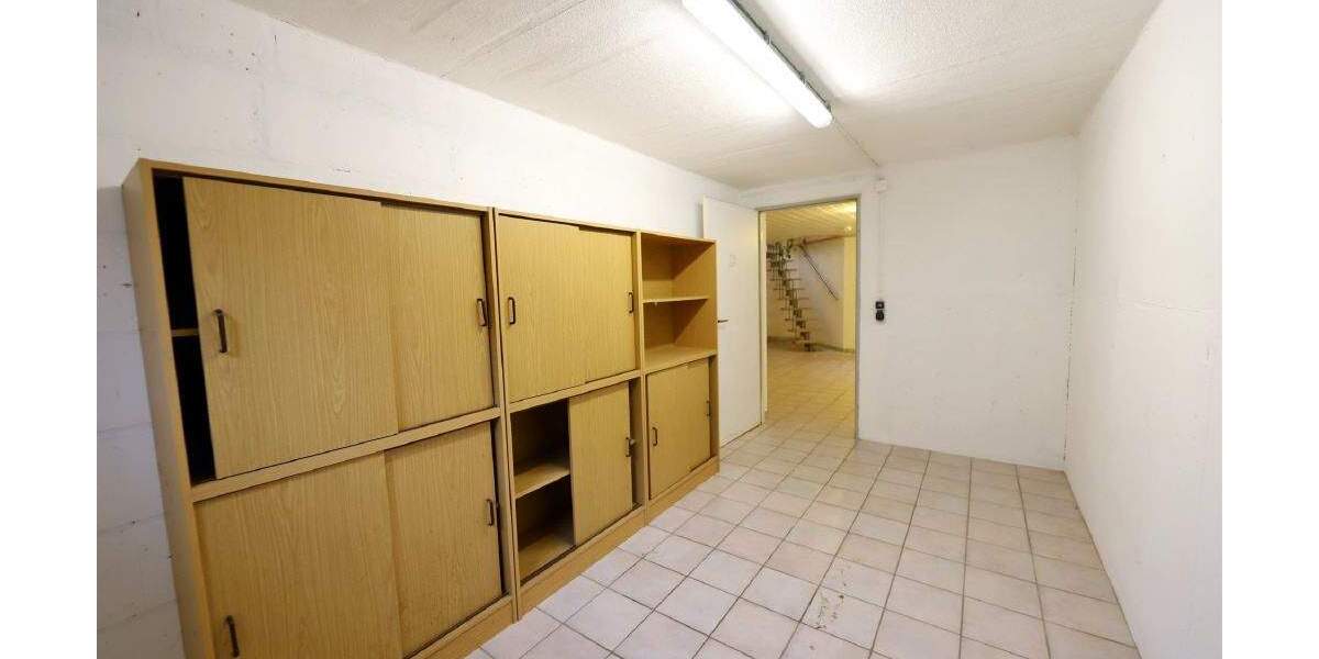 Etagenwohnung Lage Waddenhausen - 3 Zimmer, 85 m&sup2;, 160.000&euro; | Angebot:24608152