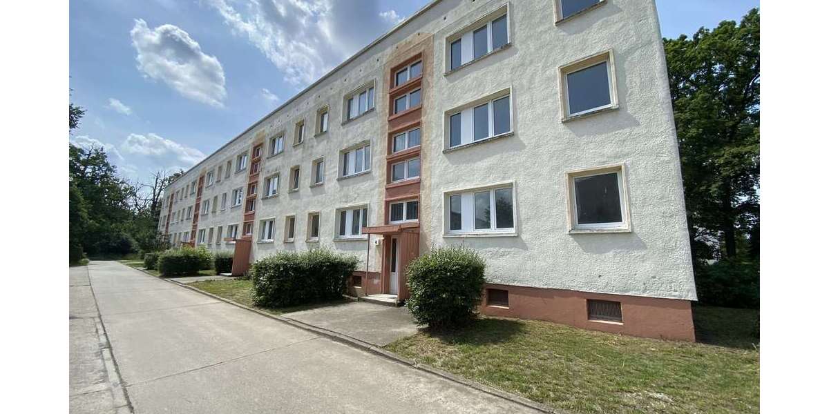 Etagenwohnung Annaburg - 3 Zimmer, 58 m&sup2;, 335&euro; | Angebot:23163502
