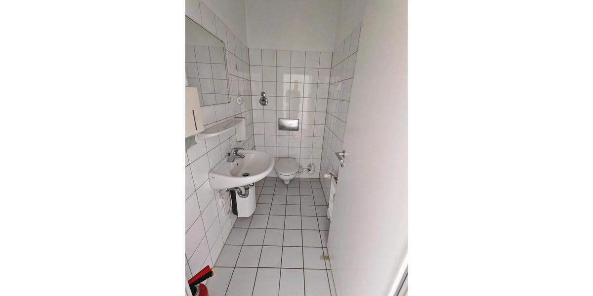 Gewerbeobjekt Merseburg - 720&euro; | Angebot:26338204