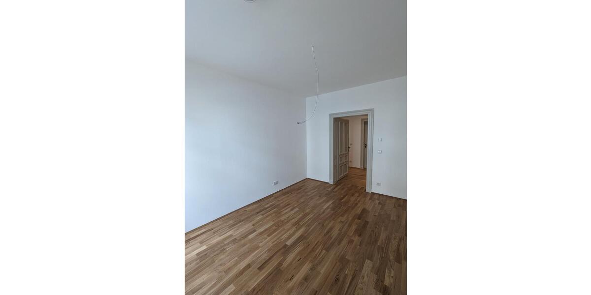 Erdgeschoßwohnung Borna - 3 Zimmer, 88 m&sup2;, 660&euro; | Angebot:26260044