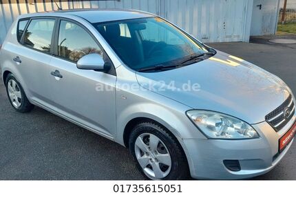 Kia ceed / Ceed 100.300 km 2.695 &euro; Dresden 01279