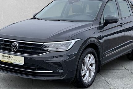 VW Tiguan 71.800 km 25.490 &euro; Freiberg 09599