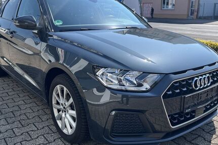 Audi A1 84.700 km 14.980 &euro; Mönchengladbach 41063
