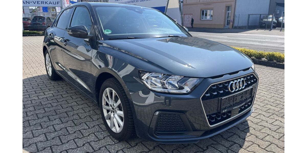 Audi A1 84.700 km 14.980 &euro; Mönchengladbach 41063