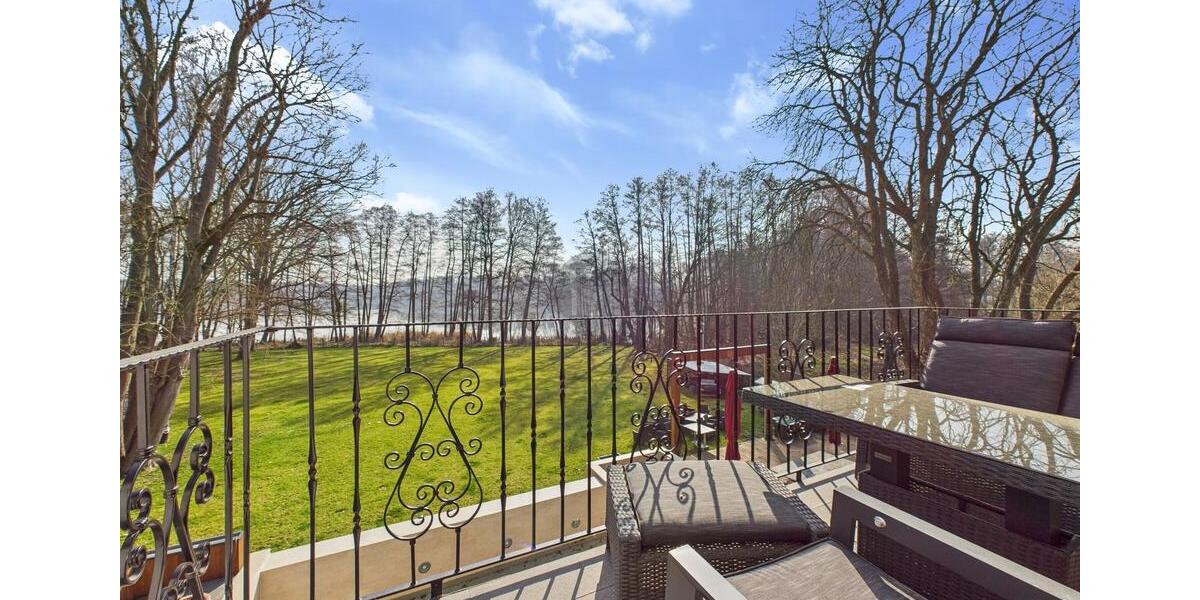 DAS BESTE AUS ZWEI WELTEN – STADTNÄHE & SEEROMANTIK IN EINEM ZUHAUSE 7 zimmer