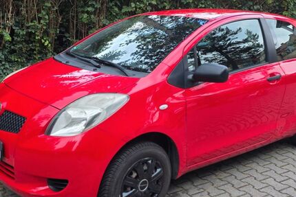 Toyota Yaris 173.550 km 2.150 € Berlin 12205