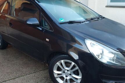 Opel Corsa 142.000 km 1.199 &euro; Waigolshausen 97534
