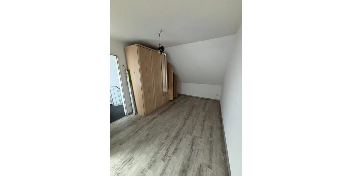 Maisonettenwohnung Machern - 5 Zimmer, 94 m&sup2;, 250.000&euro; | Angebot:25888015