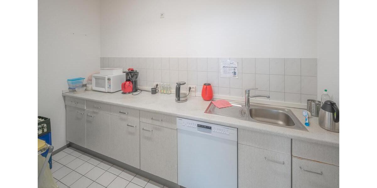 Gewerbeobjekt Villingen-Schwenningen Schwenningen - 3.934&euro; | Angebot:22041343