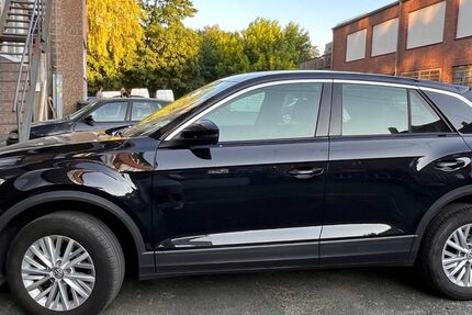 VW T-Roc 127.000 km 12.200 &euro; Hamburg 22179