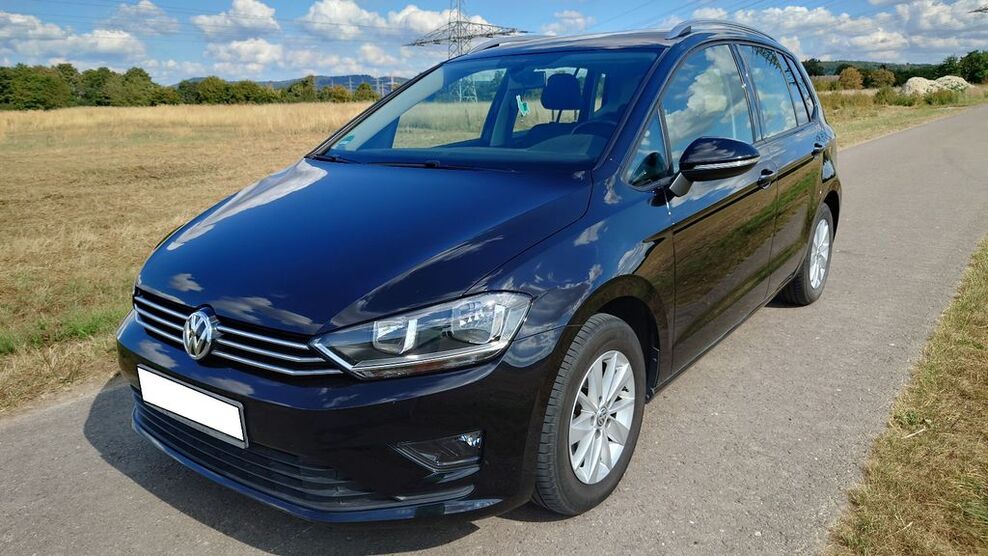 VW Golf Sportsvan 42.368 km 11.900 € Emmerthal 31860