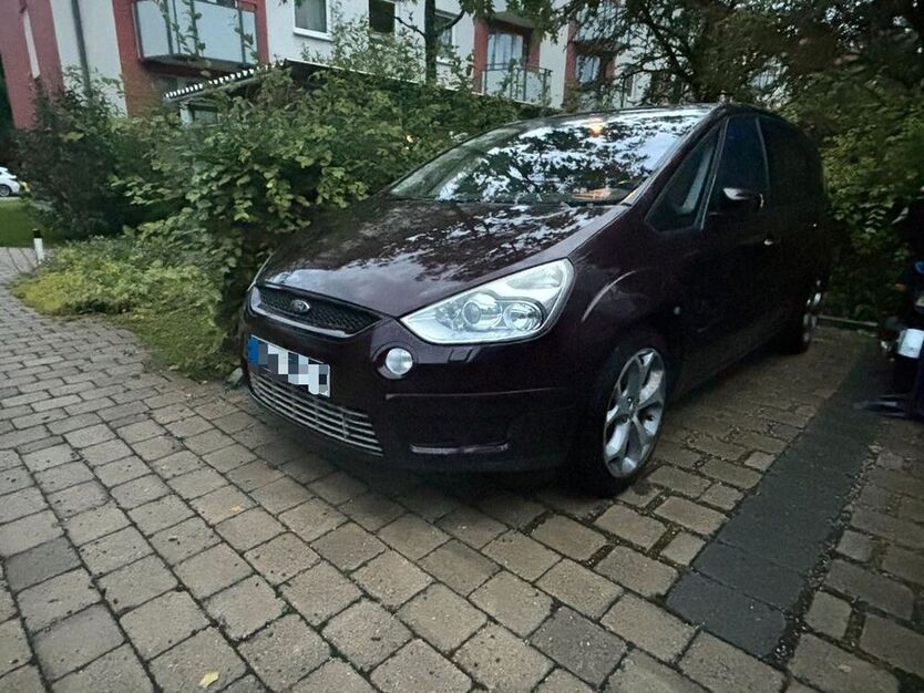 S-Max