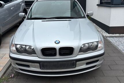 BMW 320 307.000 km 2.000 &euro; Römerberg 67354
