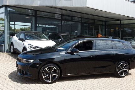 Opel Astra 26.100 km 22.490 &euro; Monschau (bei Aachen) 52156