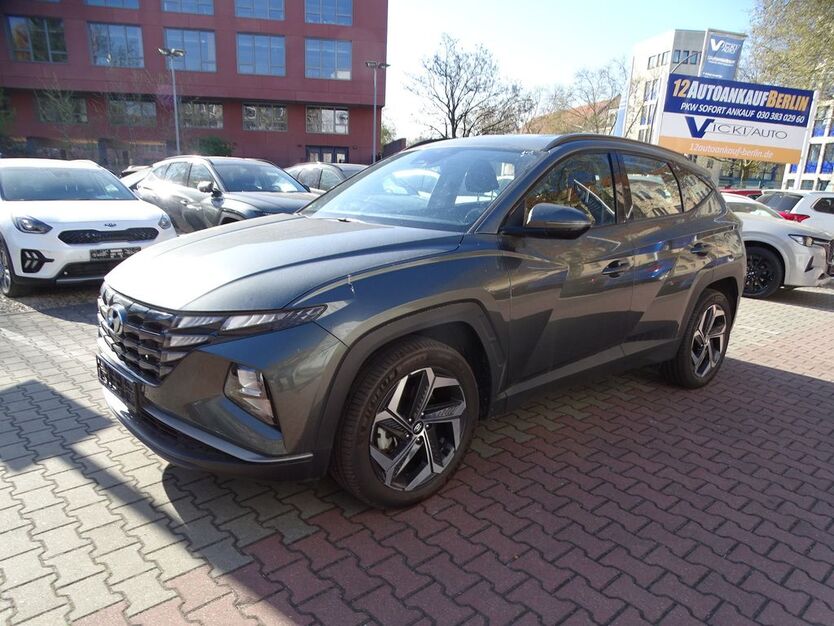 Hyundai TUCSON 29.447 km 25.900 € Berlin 12359