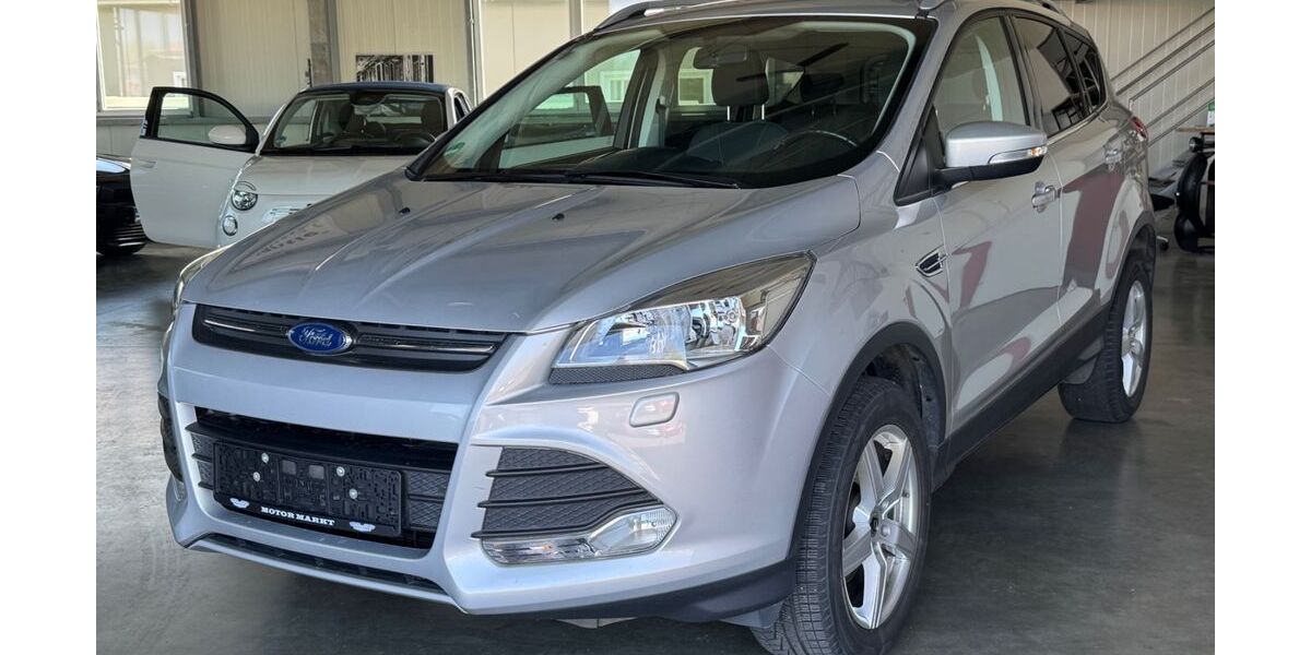 Ford Kuga 59.800 km 10.400 &euro; Langenmosen 86571