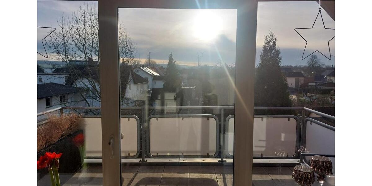 3 Zimmer Dachgeschoss Wohnung mit Balkon in zentraler Lage 3 zimmer