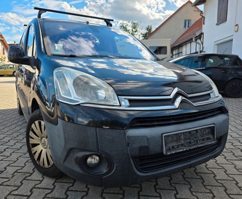 Citroen Berlingo 275.000 km 2.999 € Zwenkau 04442