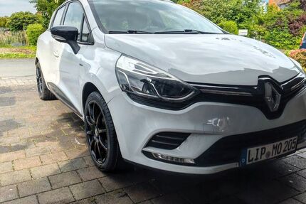 Renault Clio 111.000 km 6.000 &euro; Blomberg 32825
