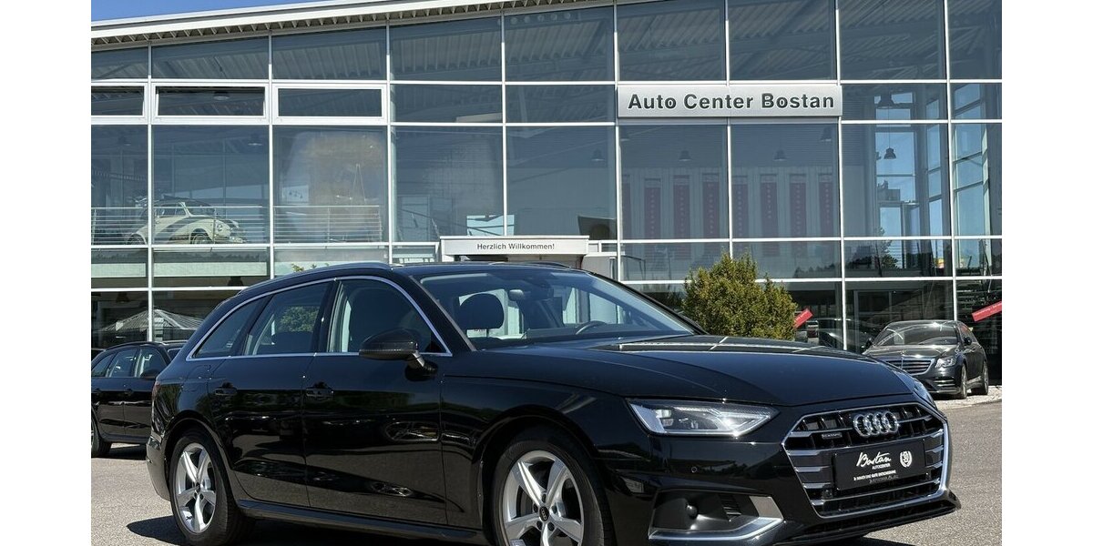 Audi A4 40 TDI quattro advanced ACC/DAB/NAVI/AHK/LED 71.953 km 25.900 &euro; Villingen-Schwenningen 78054