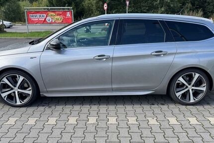 Peugeot 308 186.500 km 11.300 € Wittgert 56237