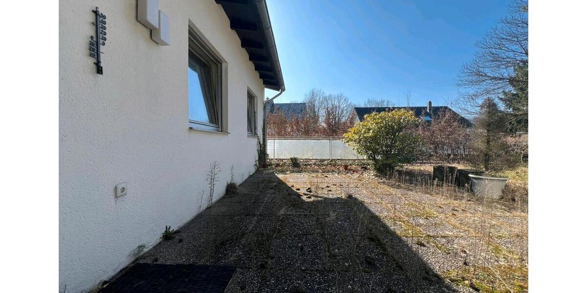 Bungalow Sankt Ingbert - 4 Zimmer, 135 m&sup2;, 260.000&euro; | Angebot:26393813
