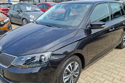 Skoda Fabia 49.574 km 11.690 &euro; Erkelenz 41812