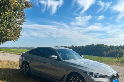 BMW i4 9.500 km 39.999 € Eichendorf 94428