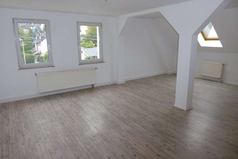 Wohnung zum Mieten in Chemnitz 580 € 100 m² 4 zimmer